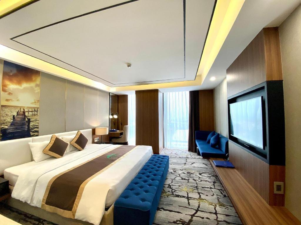 Khách sạn Toàn Thắng Stone Vinh Exterior foto